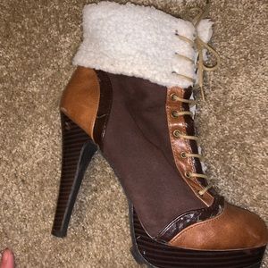 Warm heeled booties